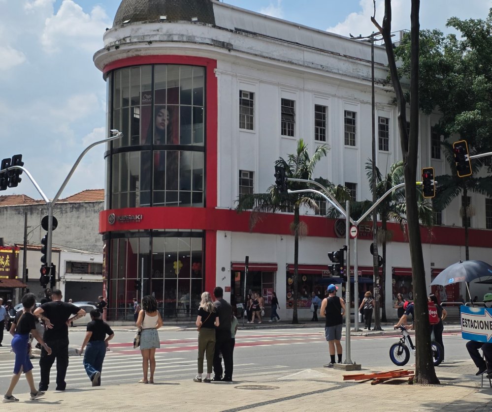 Ikesaki Cosméticos Praça da Liberdade