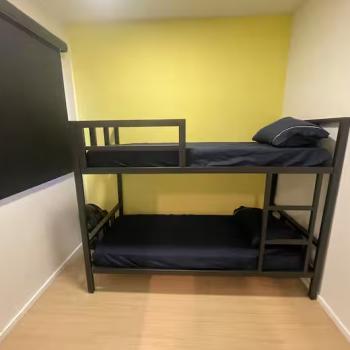 Apt 2 dorm metrô Liberdade e Sé